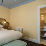 Grange Hotel 4*
