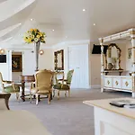 Hotel Grange Hotel