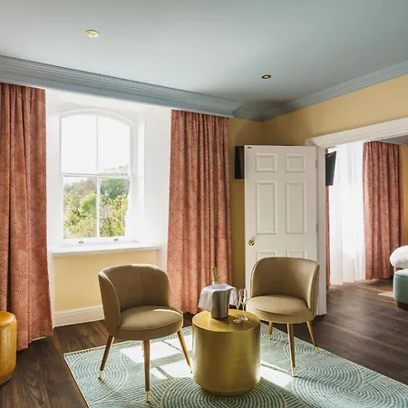 Grange Hotel