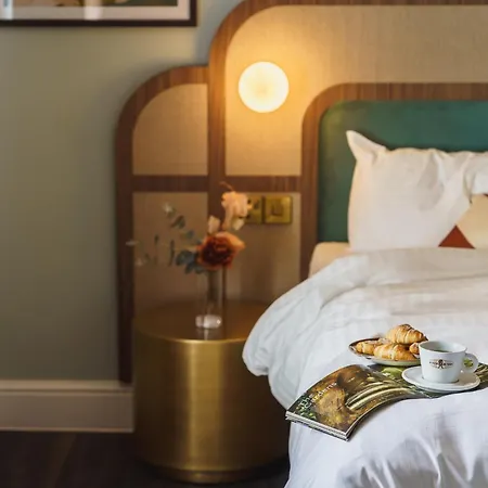 Hotel Grange Hotel 4*