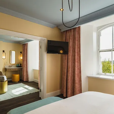 Grange Hotel