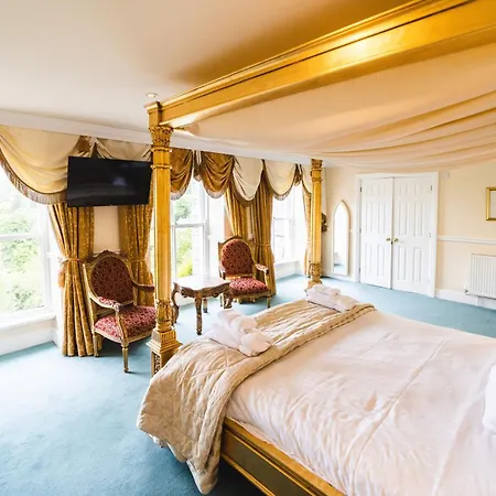 Hotel Grange Hotel 4*