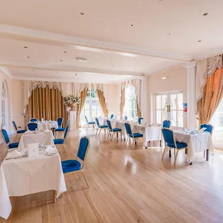 Grange Hotel 4*